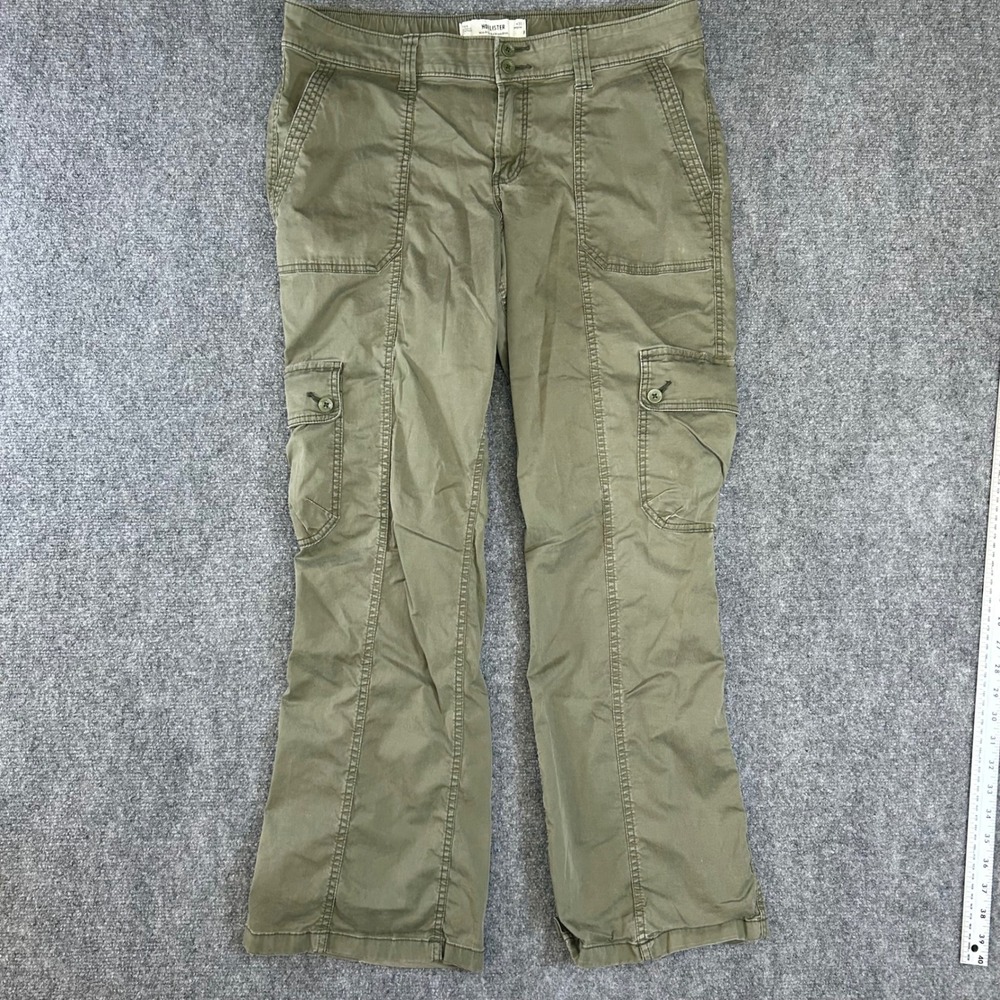 Hollister Mid-Rise Relaxed Bootcut Cargo Pants Olive Green Size 16R W33 L30
